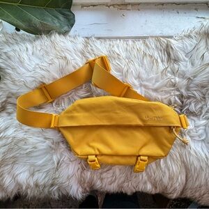 Moment Camera Belt Bag (Mustard)